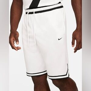 NIKE White Athletic Shirt